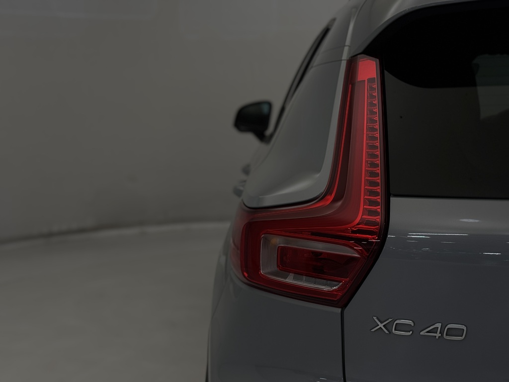 Volvo XC40 Xc40 B3 Mhev White #28