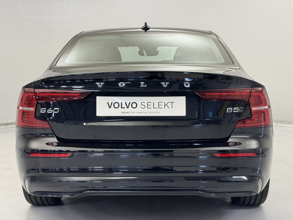 Volvo S60 2.0 B5p Ultimate Dark Awd Black #4