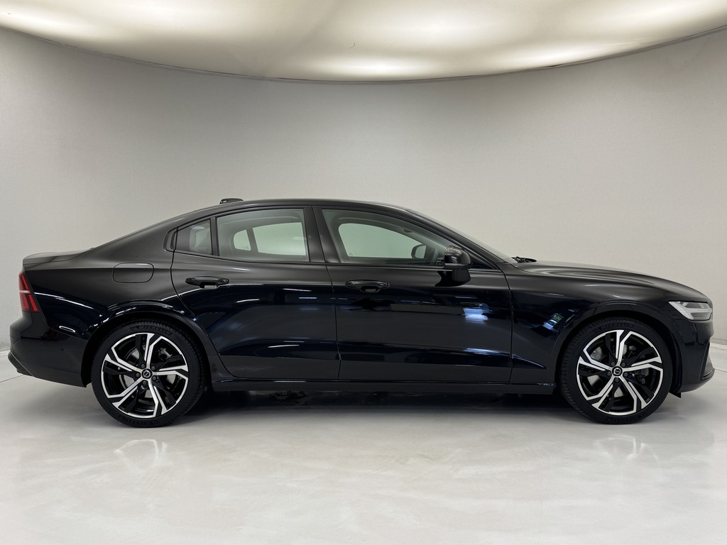 Volvo S60 2.0 B5p Ultimate Dark Awd Black #2