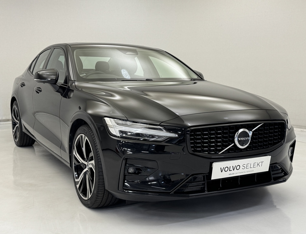 Volvo S60 2.0 B5p Ultimate Dark Awd Black