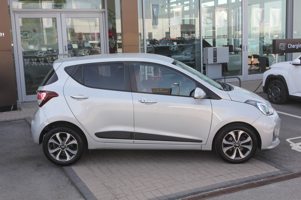 Hyundai I10 Mpi Se Connect White #5
