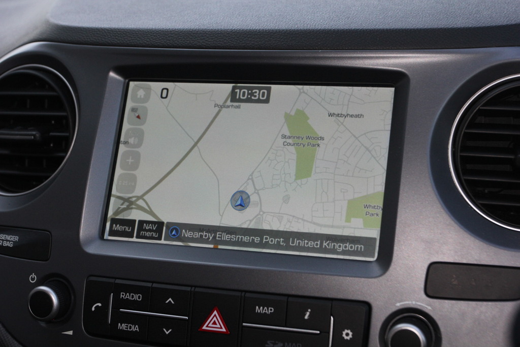 Hyundai I10 Mpi Se Connect White #28