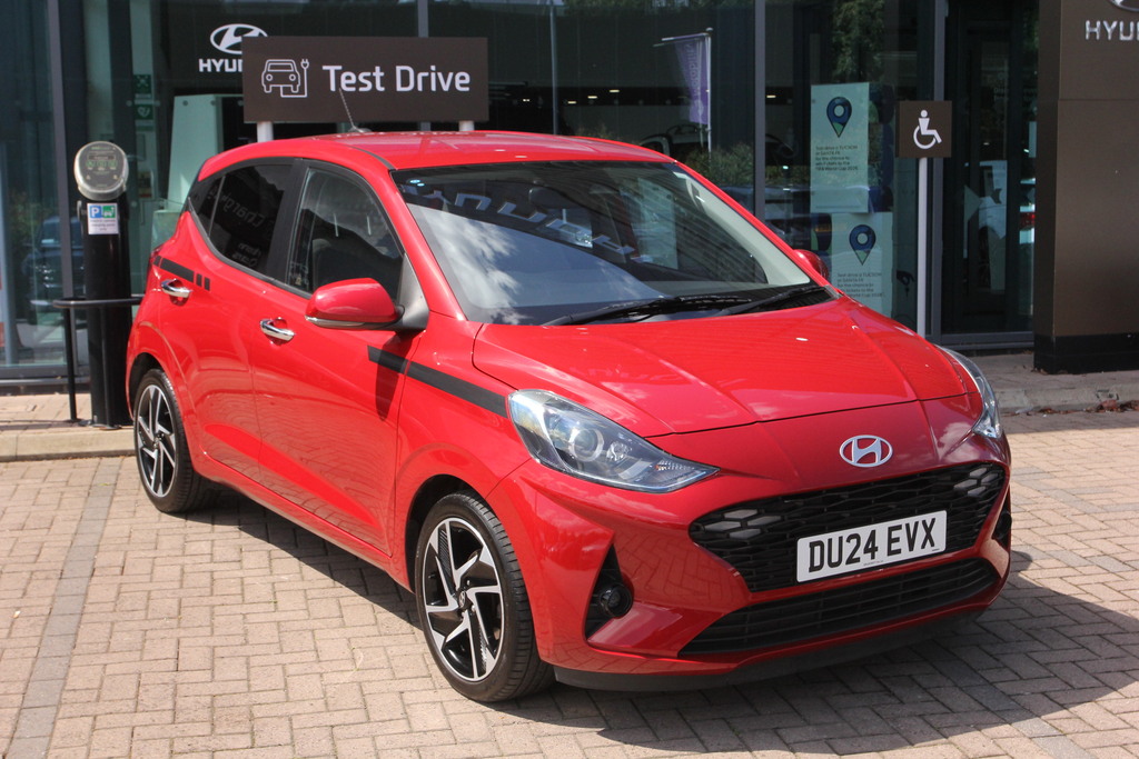 Hyundai I10 1.0 63 Premium Nav DU24EVX Red