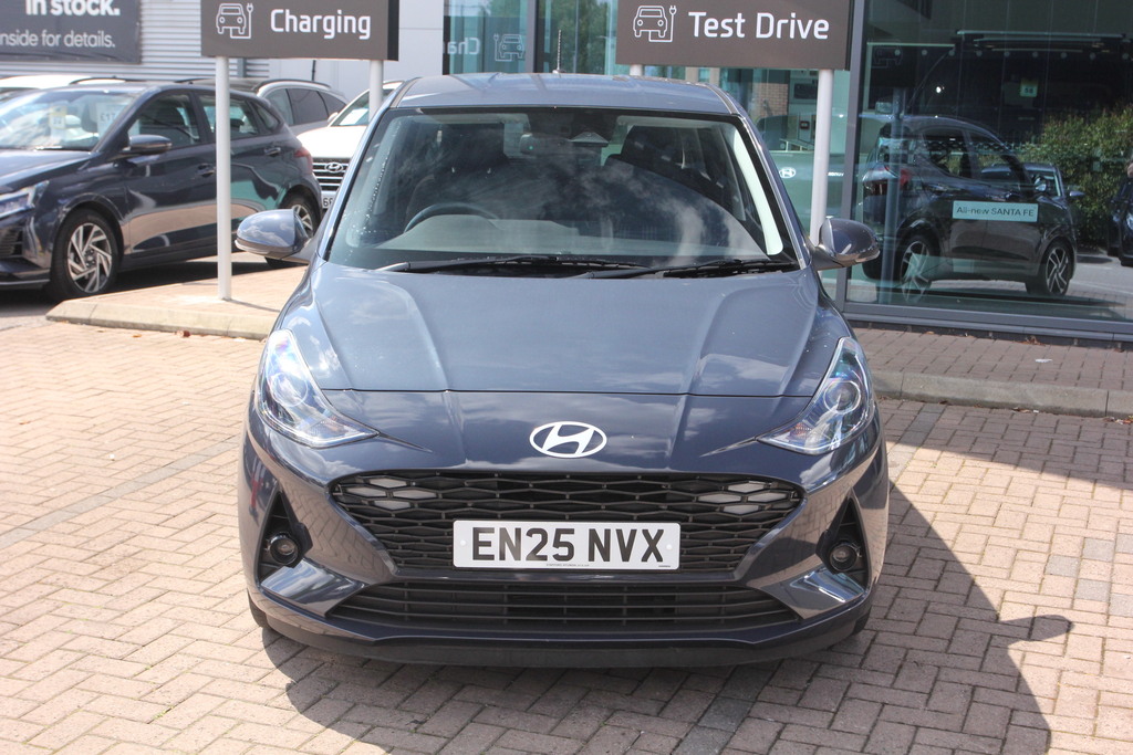 Hyundai I10 1.2 79 Premium Nav EN25NVX Grey #2