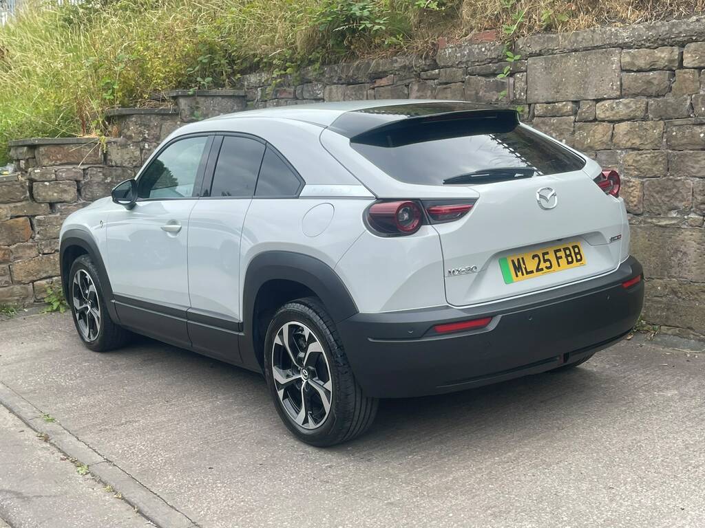 Mazda MX-30 125Kw R-ev Exclusive Line White #5