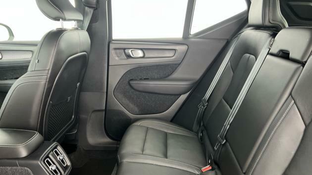 Volvo XC40 2.0 B4p R Design PF21DWL Black #6