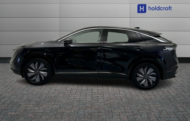 Nissan Ariya 225Kw Evolve 87Kwh 22Kwch E-4orce Black #4