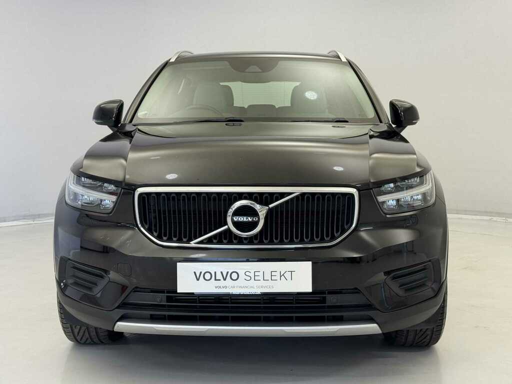 Volvo XC40 2.0 D3 Momentum LO69KKV Black #2