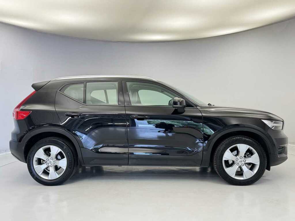 Volvo XC40 2.0 D3 Momentum LO69KKV Black #5
