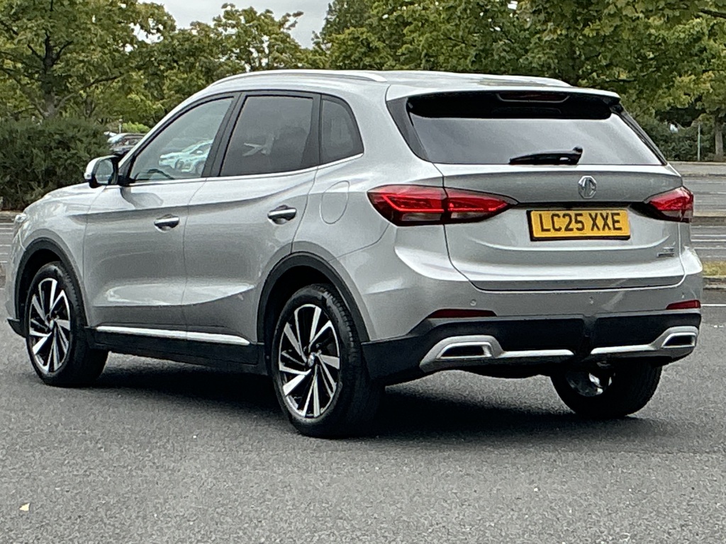 MG ZS 1.5 Hybrid Trophy Silver #6