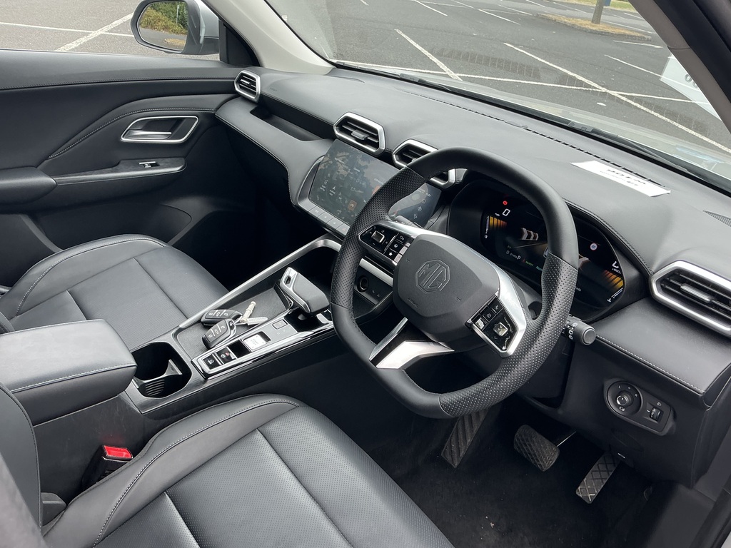MG ZS 1.5 Hybrid Trophy Blue #17