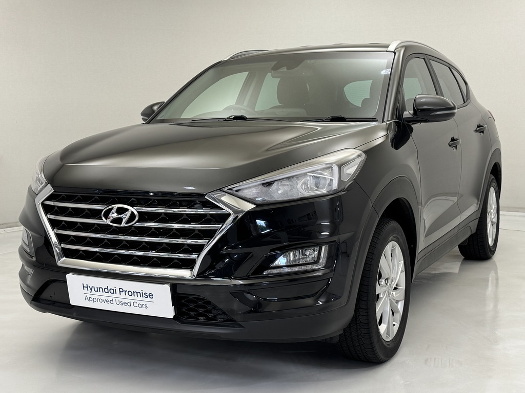 Hyundai Tucson 1.6 Gdi Se Nav 2Wd YG19NVE Black #4