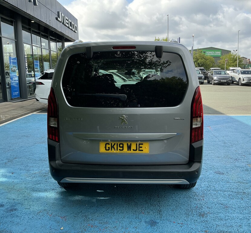 Peugeot Rifter 1.5 Bluehdi 100 Gt Line 7 Seats Grey #6