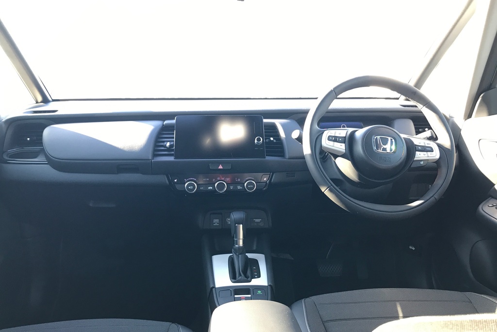 Honda Jazz 1.5 I-mmd Hybrid Crosstar Advance Ecvt Black #4
