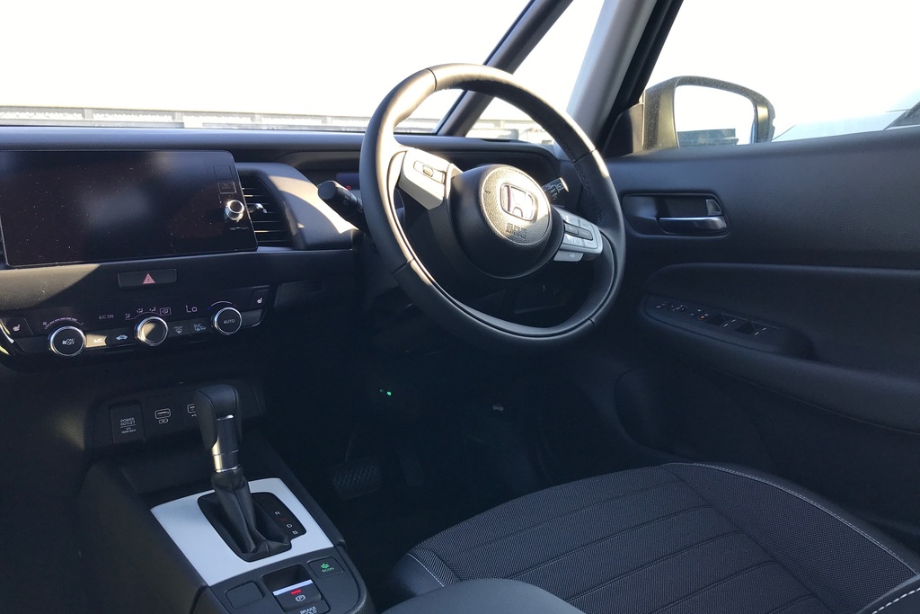 Honda Jazz 1.5 I-mmd Hybrid Crosstar Advance Ecvt Black #2