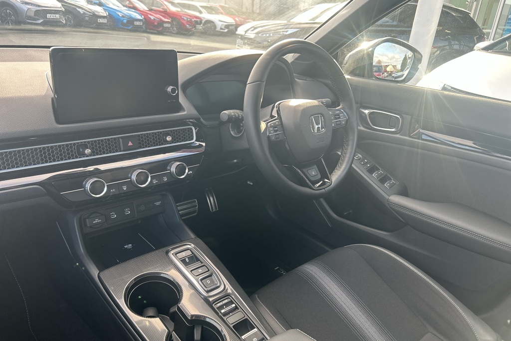 Honda Civic 2.0 Ehev Sport Cvt White #2