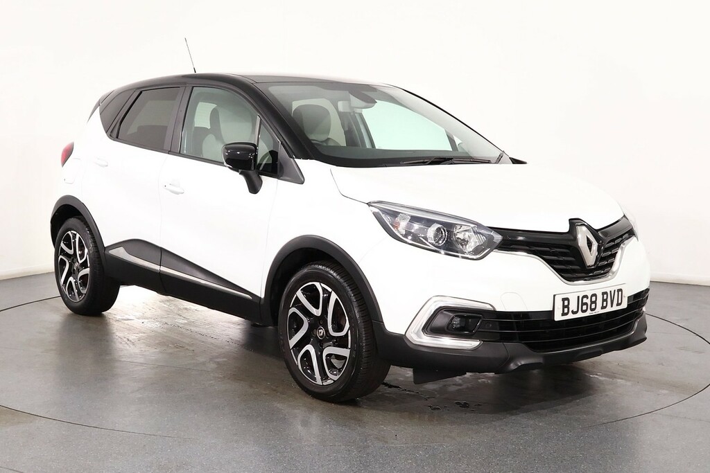 Renault Captur Iconic Tce BJ68BVD White