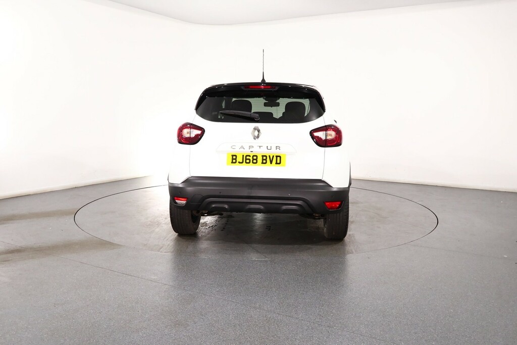 Renault Captur Iconic Tce BJ68BVD White #6
