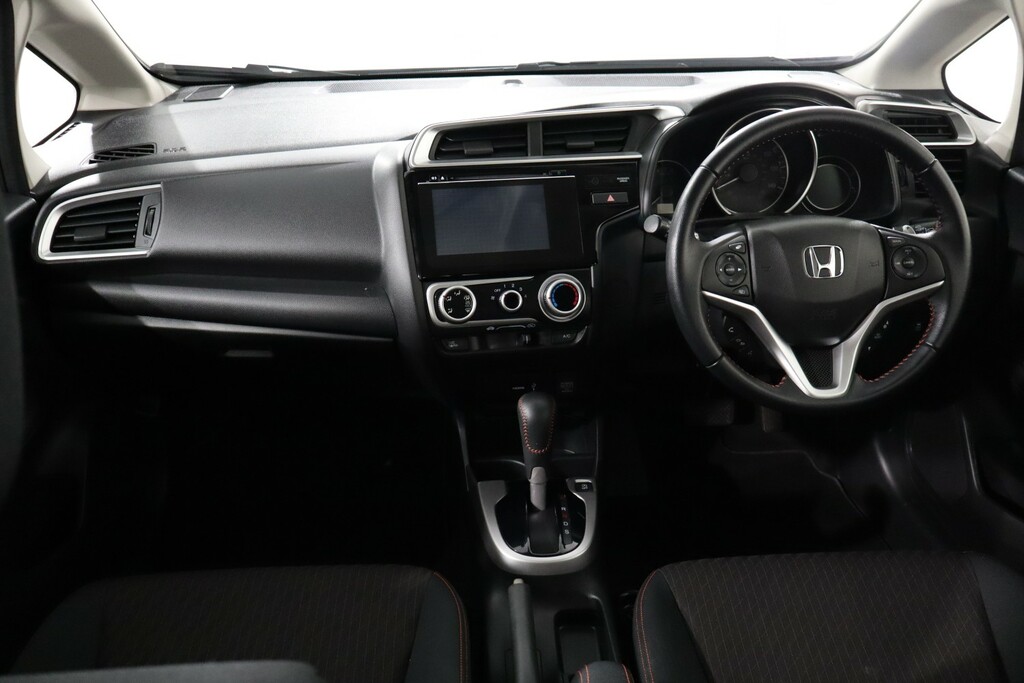 Honda Jazz 1.5 I-vtec Sport Cvt Black #4