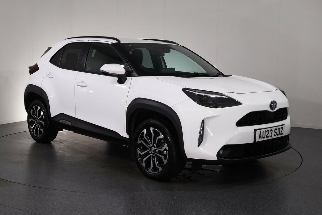 Toyota Yaris Cross 1.5 Hybrid Design Cvt White