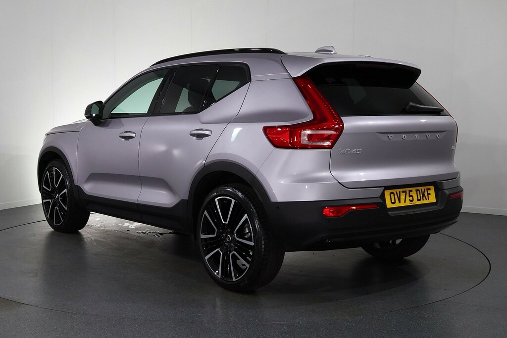 Volvo XC40 Ultra Dark OV75DKF Silver #5