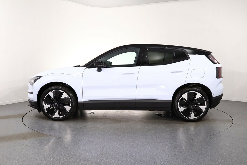 Volvo EX30 Ultra Blue #4