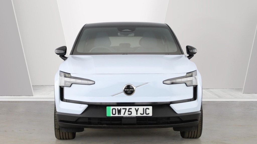 Volvo EX30 315Kw Twin Motor Performance Ultra 69Kwh #8