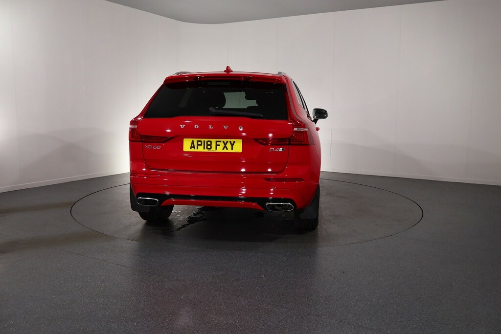 Volvo XC60 R-design Red #6