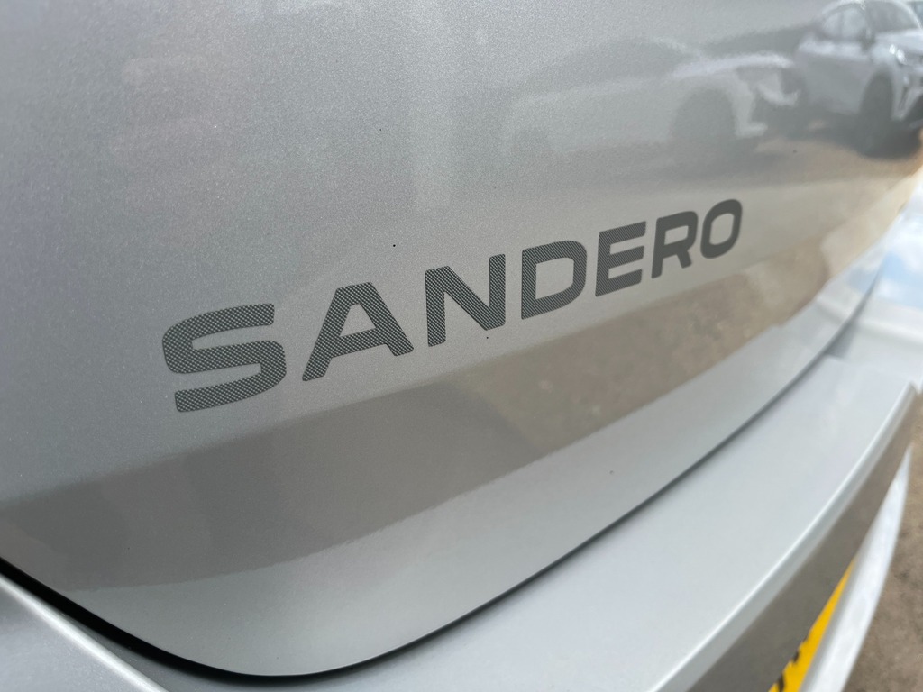 Dacia Sandero 1.0 Tce Bi-fuel Journey 2023 Orange #37