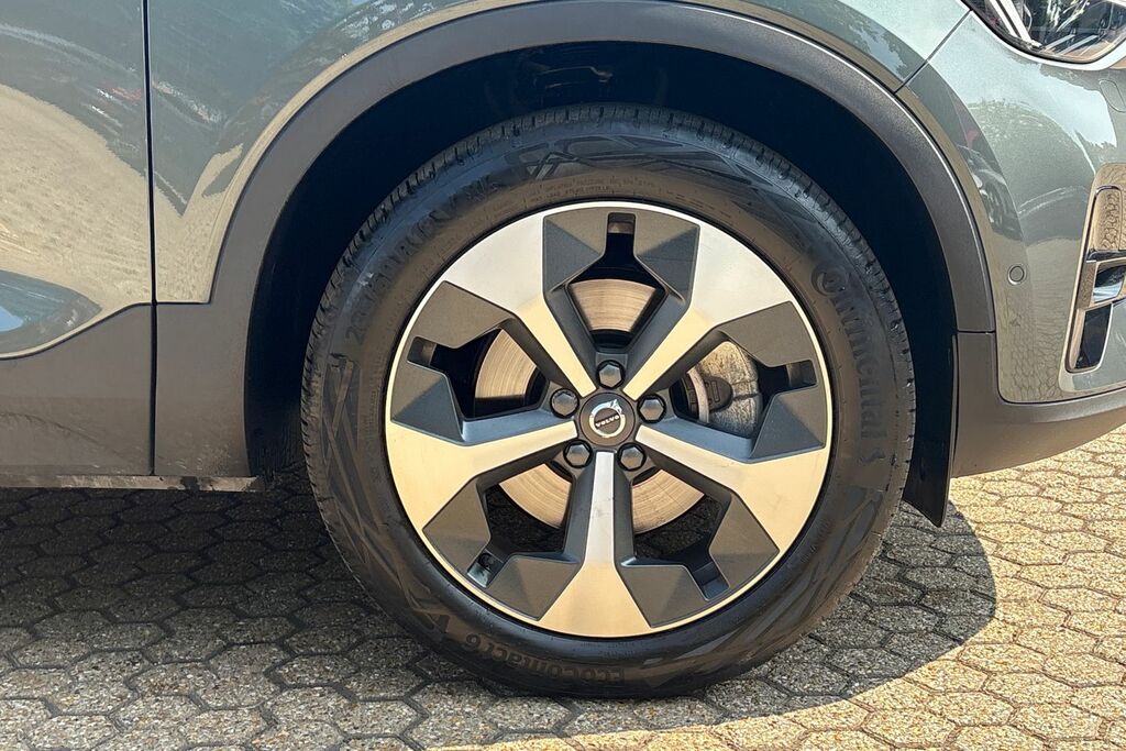Volvo XC40 Plus Pro Dark WX75DLD Green #5