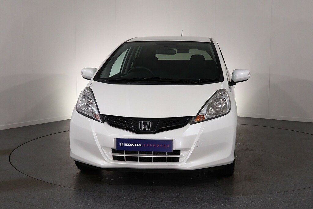Honda Jazz Es Plus AP15UCL White #2