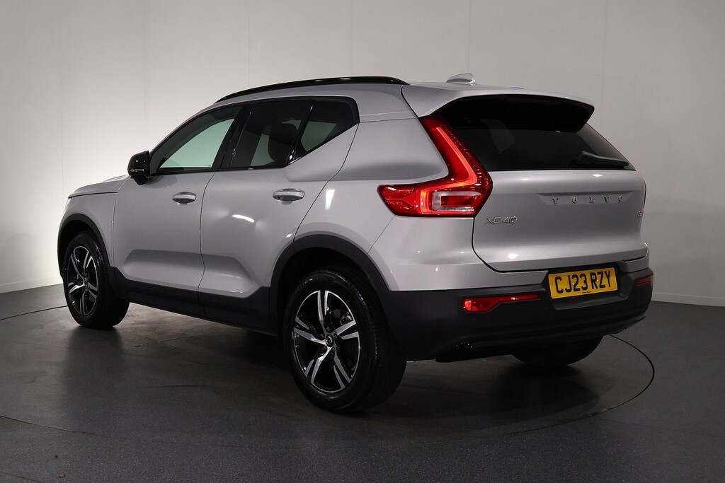 Volvo XC40 Plus Dark Silver #5
