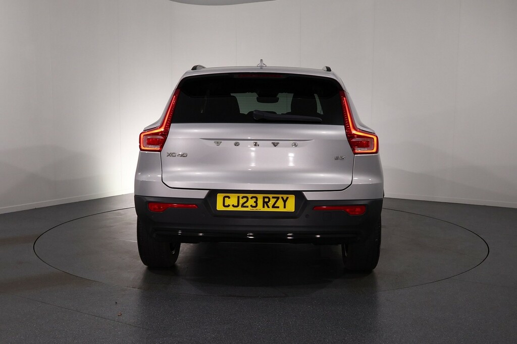 Volvo XC40 Plus Dark Silver #6