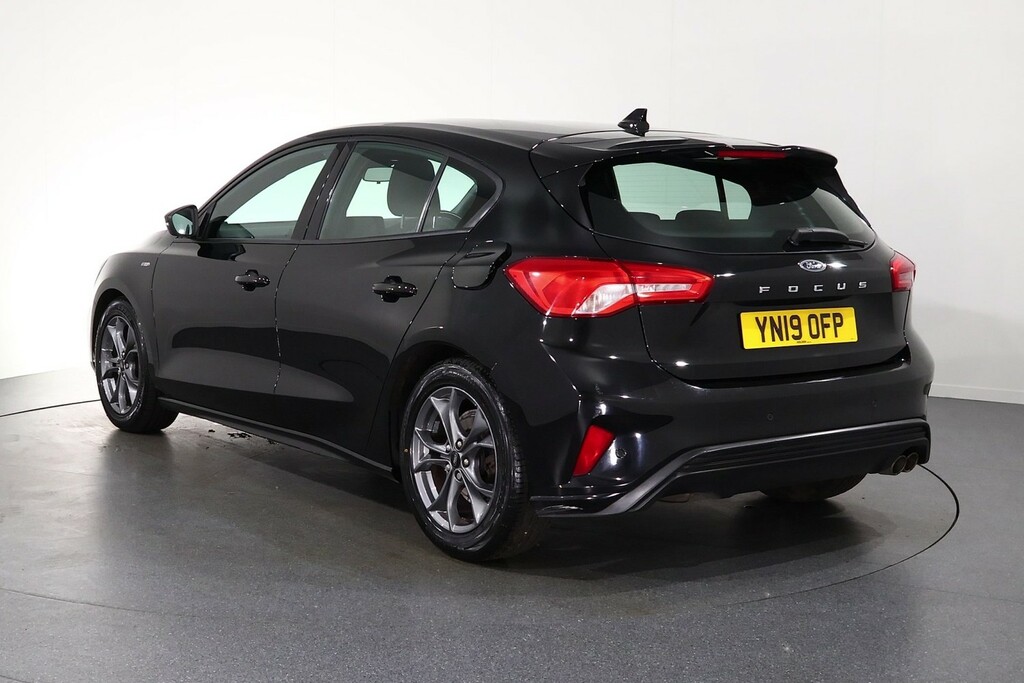 Ford Focus 1.0 125 St-line Nav YN19OFP Black #5