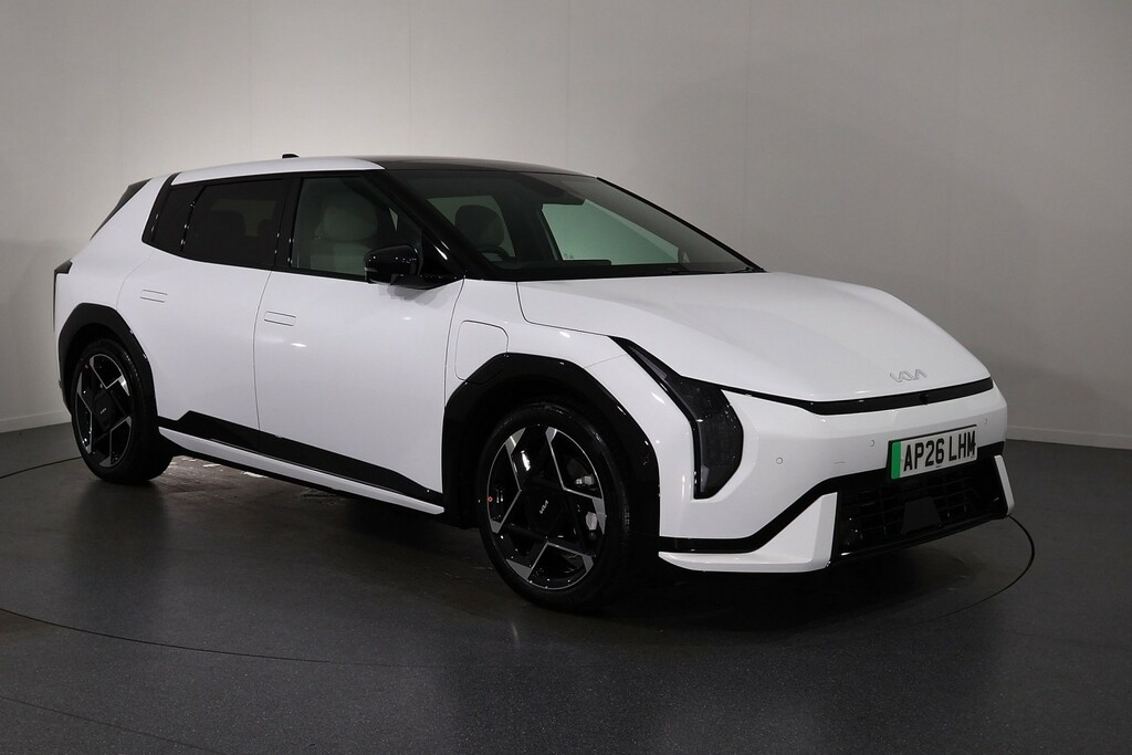 Kia EV4 Gt-line S 81Kwh Demonstrator Reserve Today White