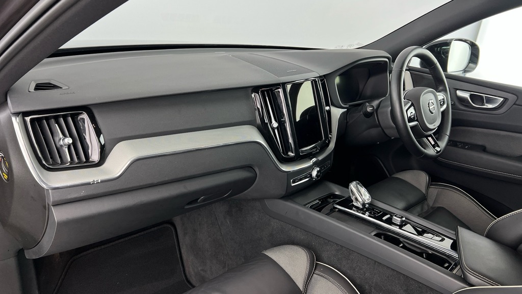 Volvo XC60 Plus Grey #6