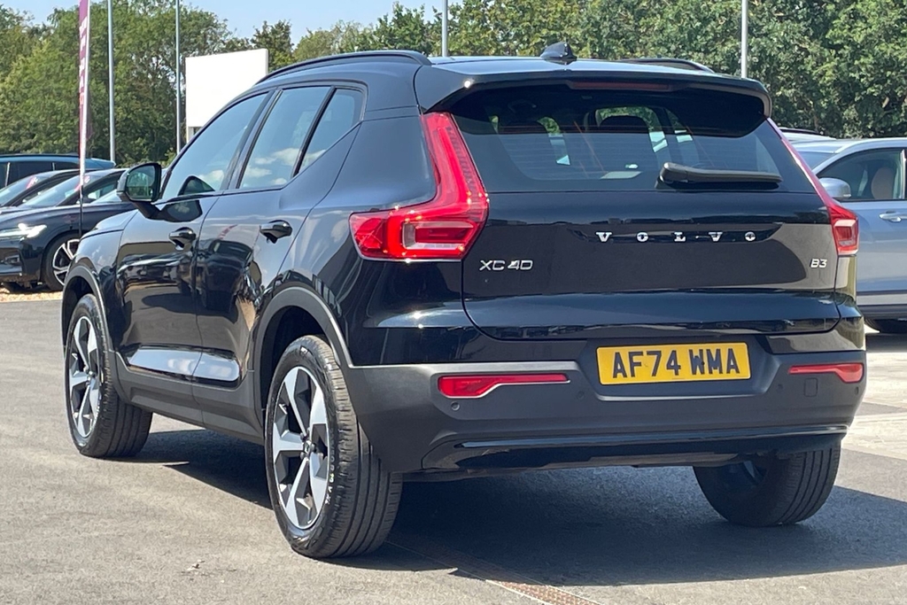 Volvo XC40 Plus Dark AF74WMA Black #3