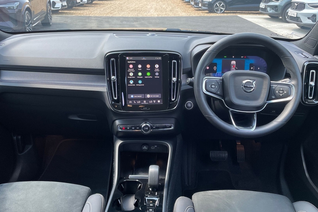 Volvo XC40 Plus Dark AF74WMA Black #6