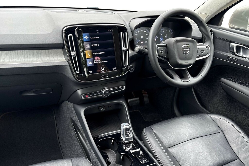 Volvo XC40 Inscription Grey #2