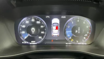 Volvo XC40 1.5 T3 163 Inscription Geartronic Silver #9