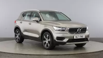 Volvo XC40 1.5 T3 163 Inscription Geartronic Silver #1