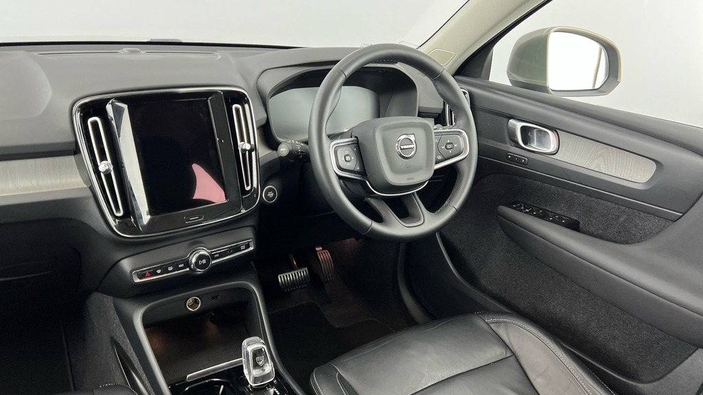 Volvo XC40 1.5 T3 163 Inscription Pro Geartronic Grey #8