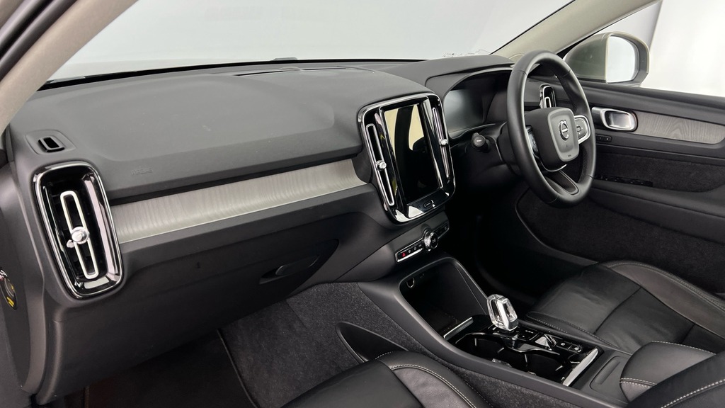 Volvo XC40 Inscription Grey #6