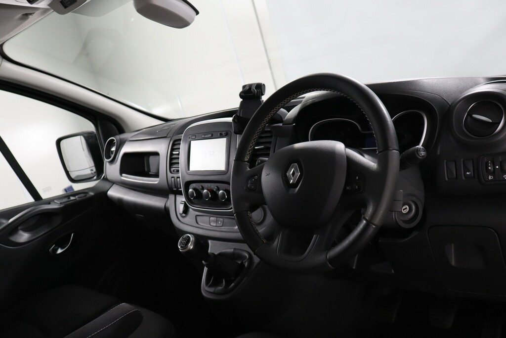 Renault Trafic Lh30 Energy Dci 145 High Roof Business Van #14
