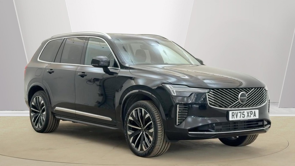 Volvo XC90 Ultra Bright Black