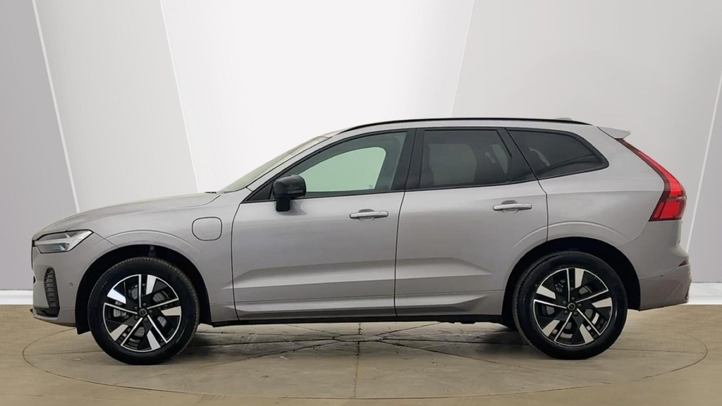 Volvo XC60 Plus Silver #6