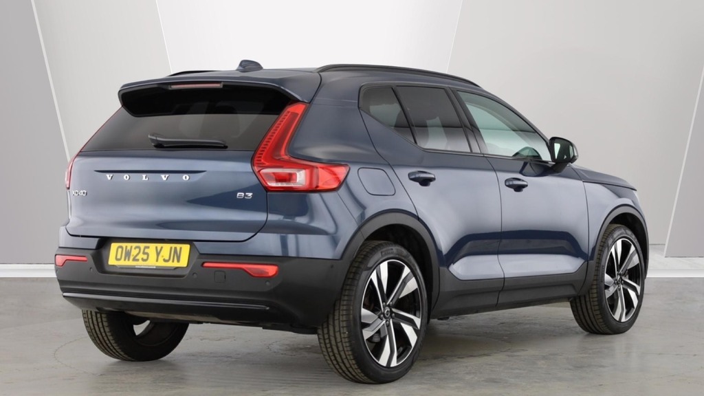 Volvo XC40 Ultra Dark Blue #4