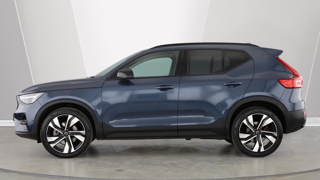 Volvo XC40 Ultra Dark Blue #5