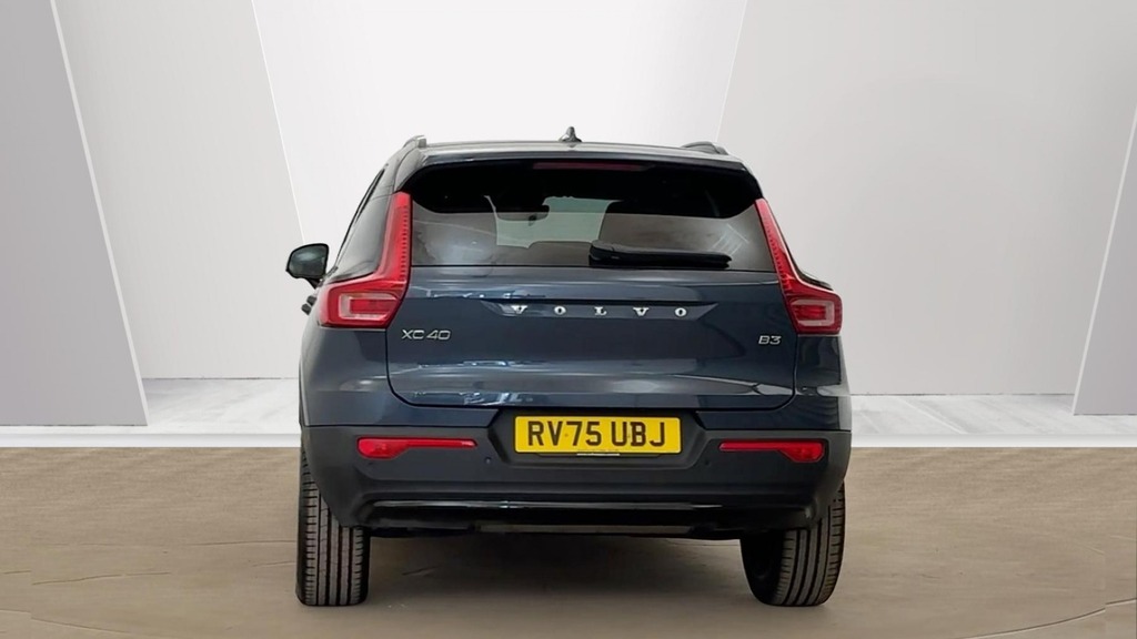 Volvo XC40 Ultra Dark Blue #4