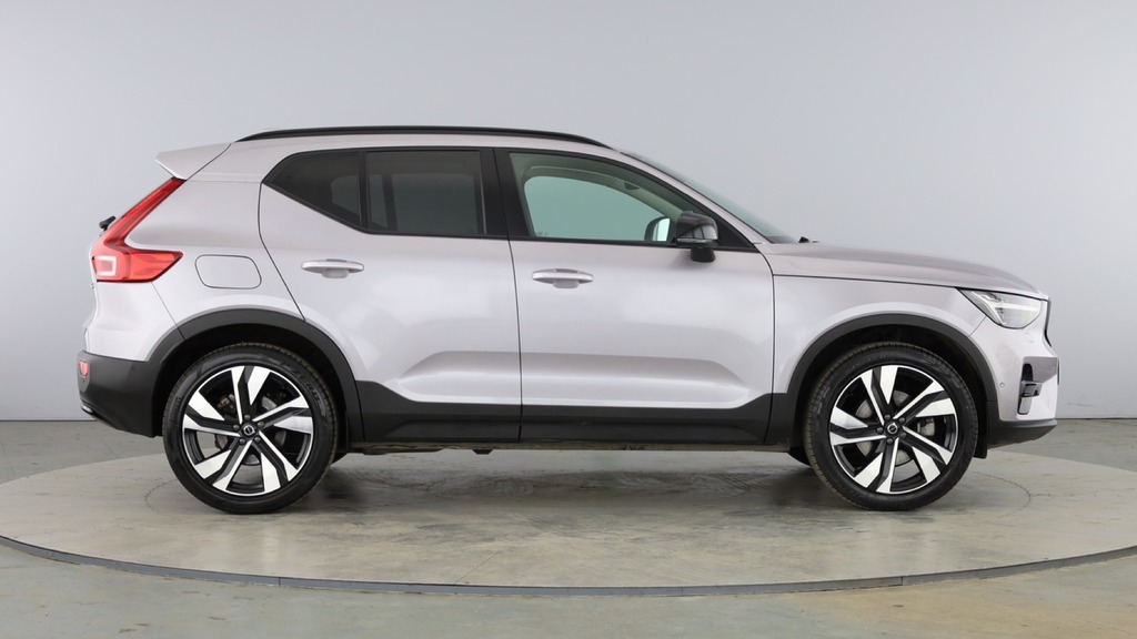 Volvo XC40 Ultra Dark Silver #2